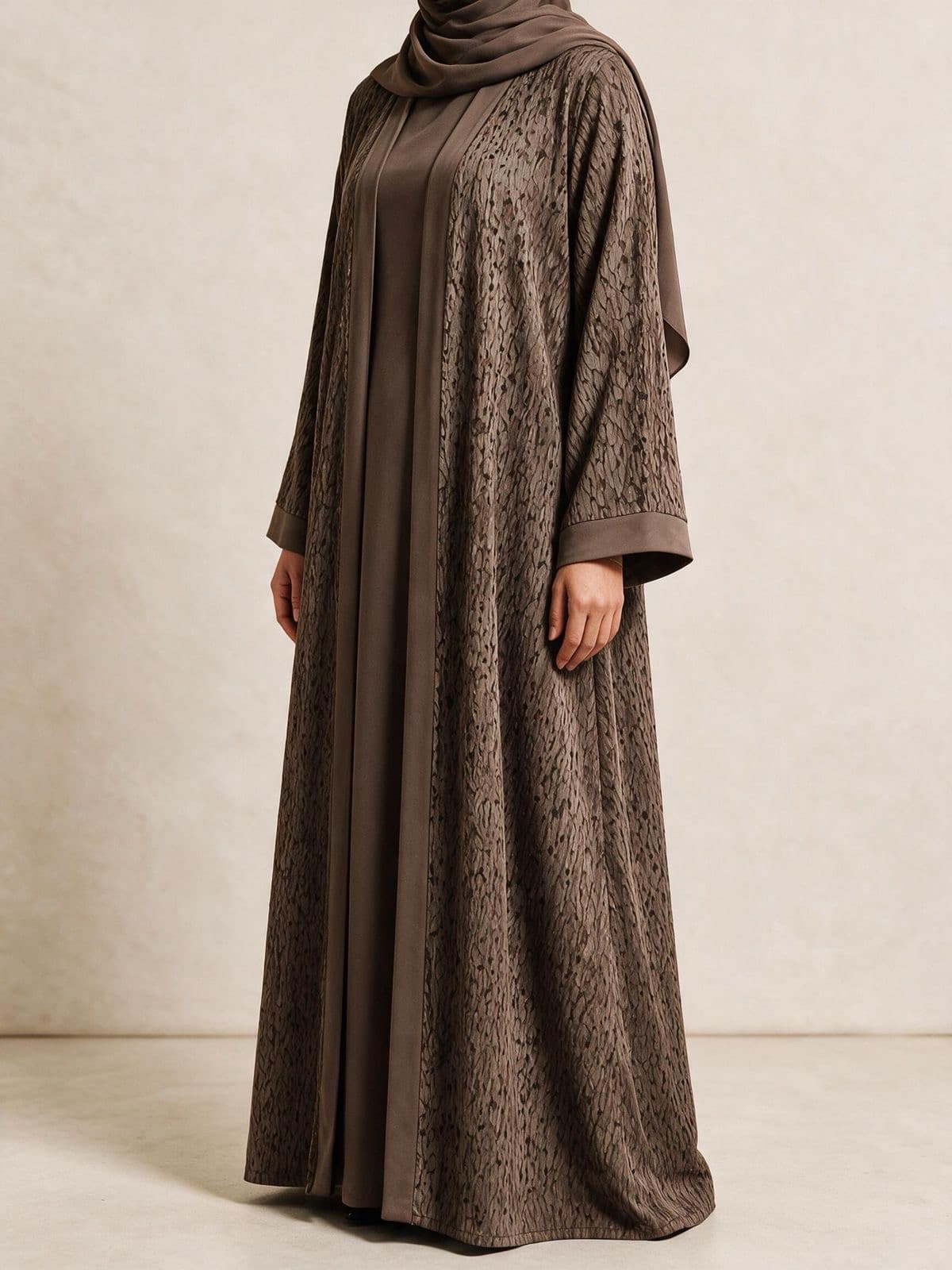 Saf ipek İkili Sahra Abaya — Safiya abaya görseli 1